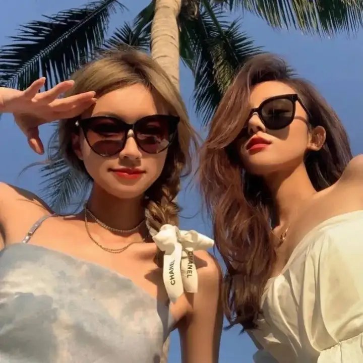 弘大谜案 海报